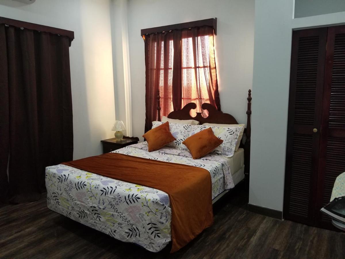 Royal View Apartment Plus Белиз-Сити Экстерьер фото