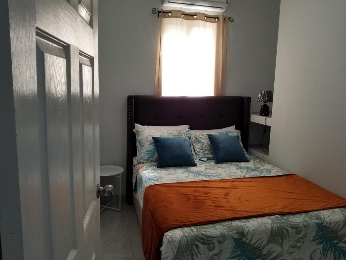 Royal View Apartment Plus Белиз-Сити Экстерьер фото